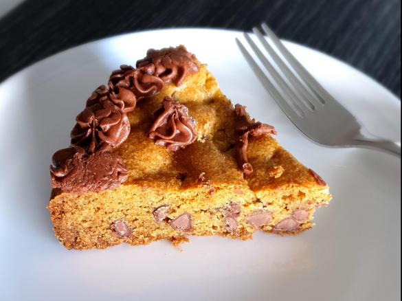 Giant Choc Chip Cookie Cake