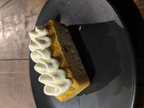 Low Carb Cream Cheese Icing / Frosting