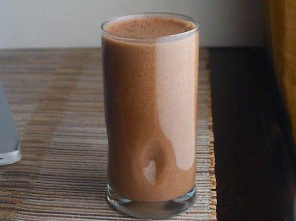 Warm chocolate protein smoothie