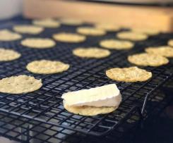 LCHF Parmesan Crackers