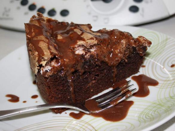 Choc-Hazelnut Meringue Cake