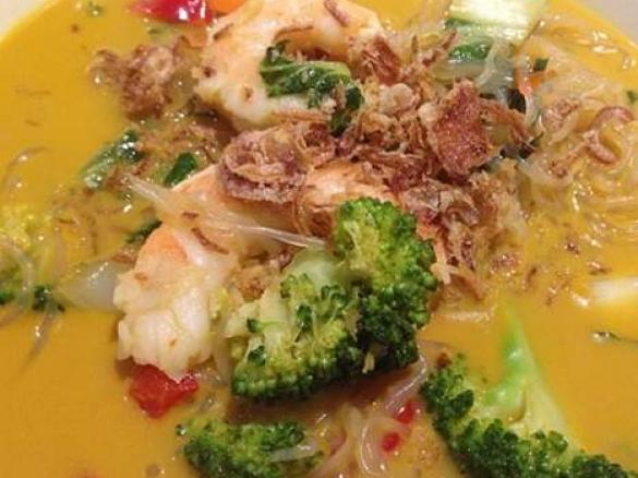 Thai Prawn and Vege Flu Fighting Soup