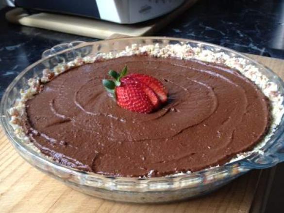 Raw Chocolate & Avocado Pie