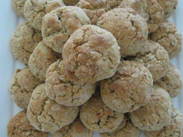 Boss's biscuits; muslei biscuits