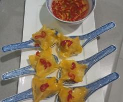 Steamed Chicken Dumplings with Chilli Glaze