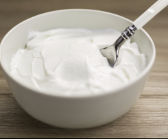Thick Creamy Vanilla Greek Yoghurt