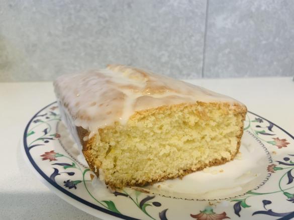 Petite Vegan Lemon Drizzle Cake