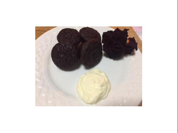 Cocoa Zucchini mini muffins