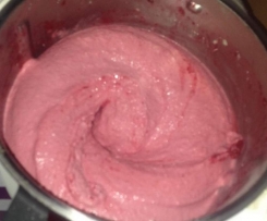 Creamy raspberry Icecreams 