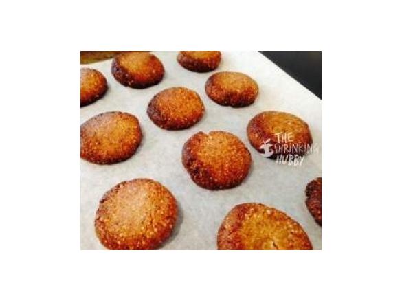 The Shrinking Hubby's Chewy Salted Caramel Cookies