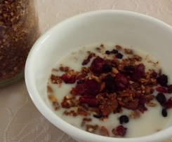 Quinoa Flake Granola