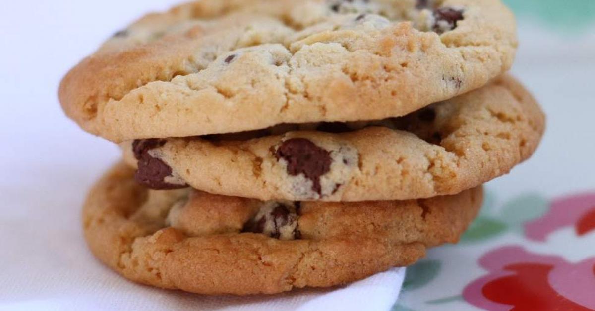 Only THE BEST Chocolate Chip Cookies EVER!