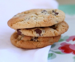 Only THE BEST Chocolate Chip Cookies EVER!