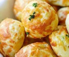 Keto Cheese Puffs