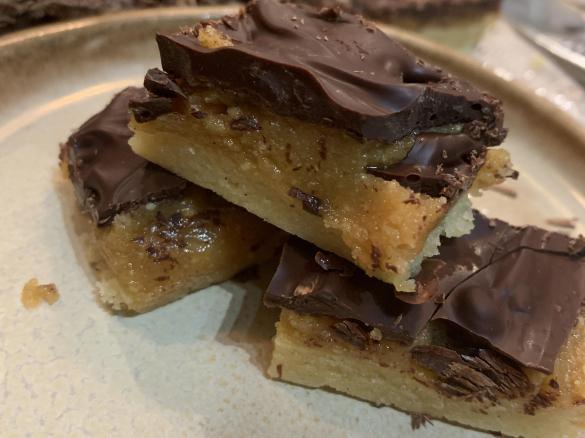 Peanut Butter Twix Bars