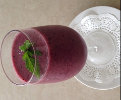 Complete Breakfast Health Junkie Smoothie
