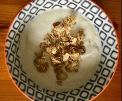 Creamy Vanilla Yoghurt using EasiYo containers