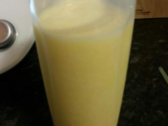 Orange and Pineapple Smoothie