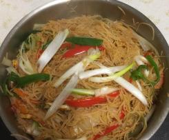 Tom Yum Fried Noodles (Rice Vermicelli)