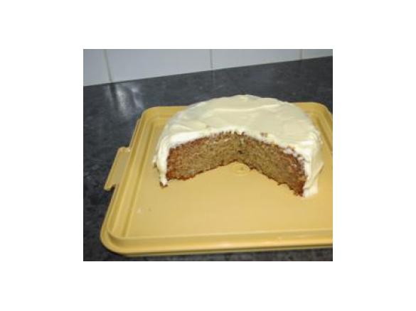 Banana Cake with Cream Cheese Icing
