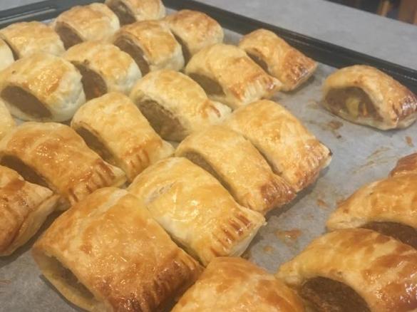 Donna's Sausage Rolls
