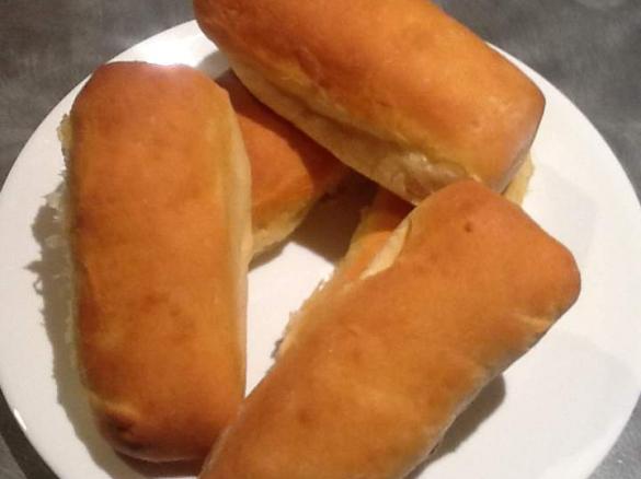 SOFT BREAD ROLLS