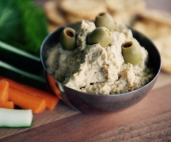 Green Olive Hummus 