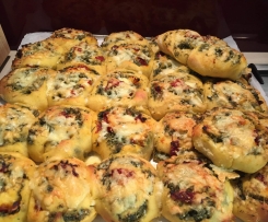 Variation of Savoury Scrolls with Pumpkin Dough