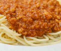Mum's simple bolognese sauce