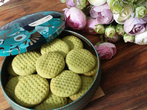 Almond Macha Green Tea Cookies