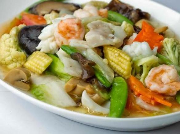 Cap Cay Thick Soup by Levi