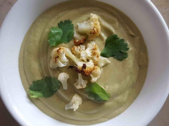 Caramelised Cauliflower and Coconut Soup