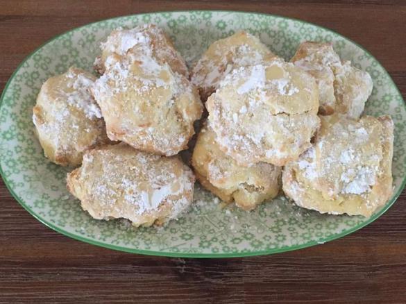 Lemon Cream Cheese Biscuits