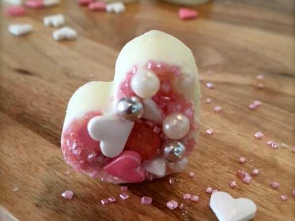 Valentine's White Chocolate Hearts