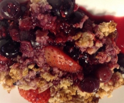 VERY BERRY CRUMBLE