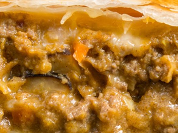 Beef curry pies (Pie-maker)