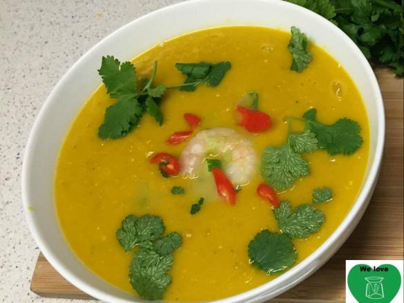 Charlie's Spicy Prawn & Pumpkin Soup