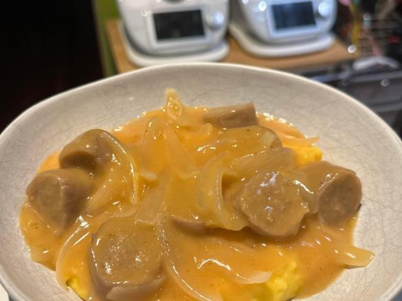 Sausages in Onion Gravy - Cooking with Curtis - Tracy Pertovt