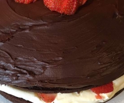 Kellys Sour Cream Chocolate Cake