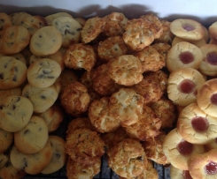 100 Biscuits - known in our family as 'Aunty Jenny's Biscuits'