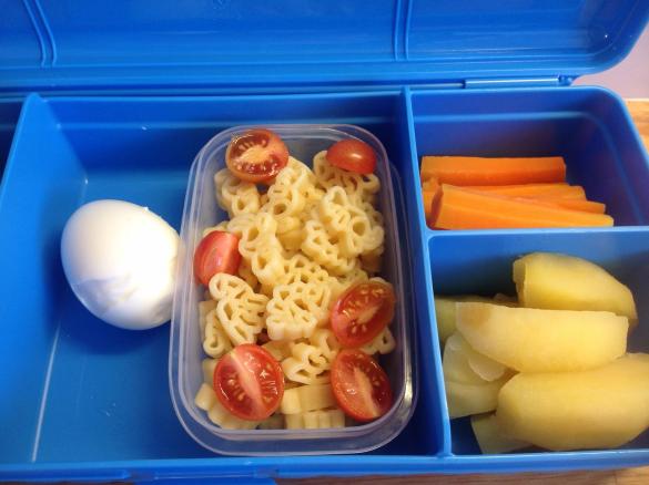 Easy 11 minute lunchbox combo - protein carbs and veggies!