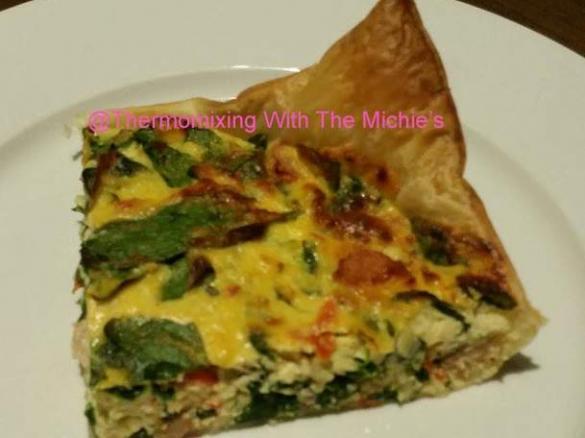 Spinach, Bacon & Sundried Tomato Quiche