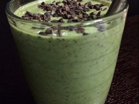 Cacao mint smoothie