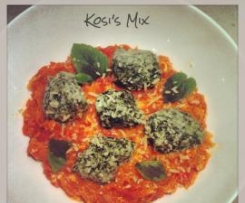 Spinach and Cheese Gnocchi with Leek, Tomato, Capsicum Sauce