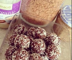 Raw Cacao Coconut Date Balls with Bee Pollen