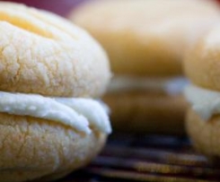 Vanilla Yoyo Biscuits