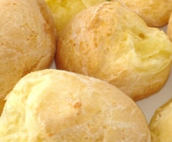 Gluten Free Cheese Ball (Pão de Queijo)