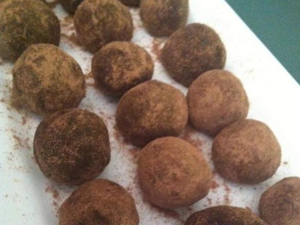 Left Over Chocolate Cake Truffles