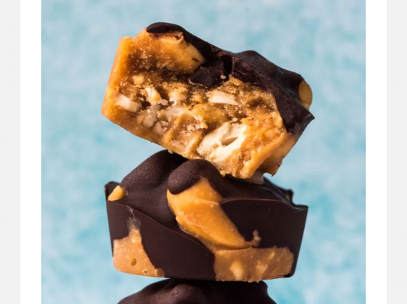 Quick & easy vegan snickers (adapted from Wholefood Simply)