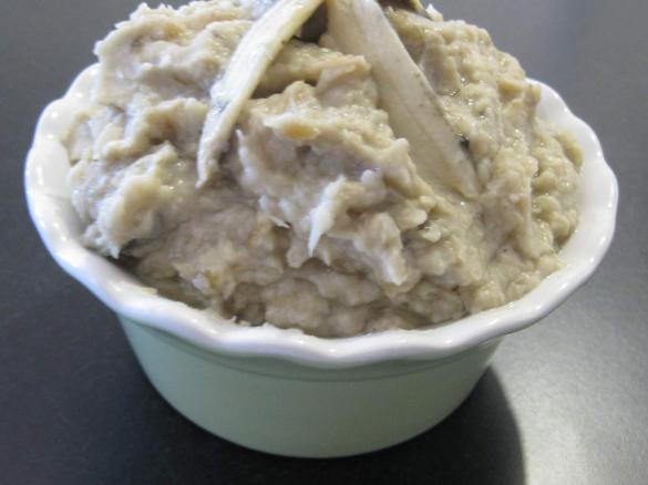 White Anchovies and Butter beans Dip